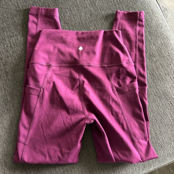 Yogalicious Leggings - Picture 5 of 7